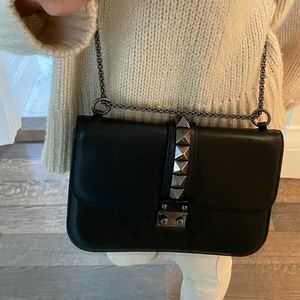 Valentino Garavani black bag.